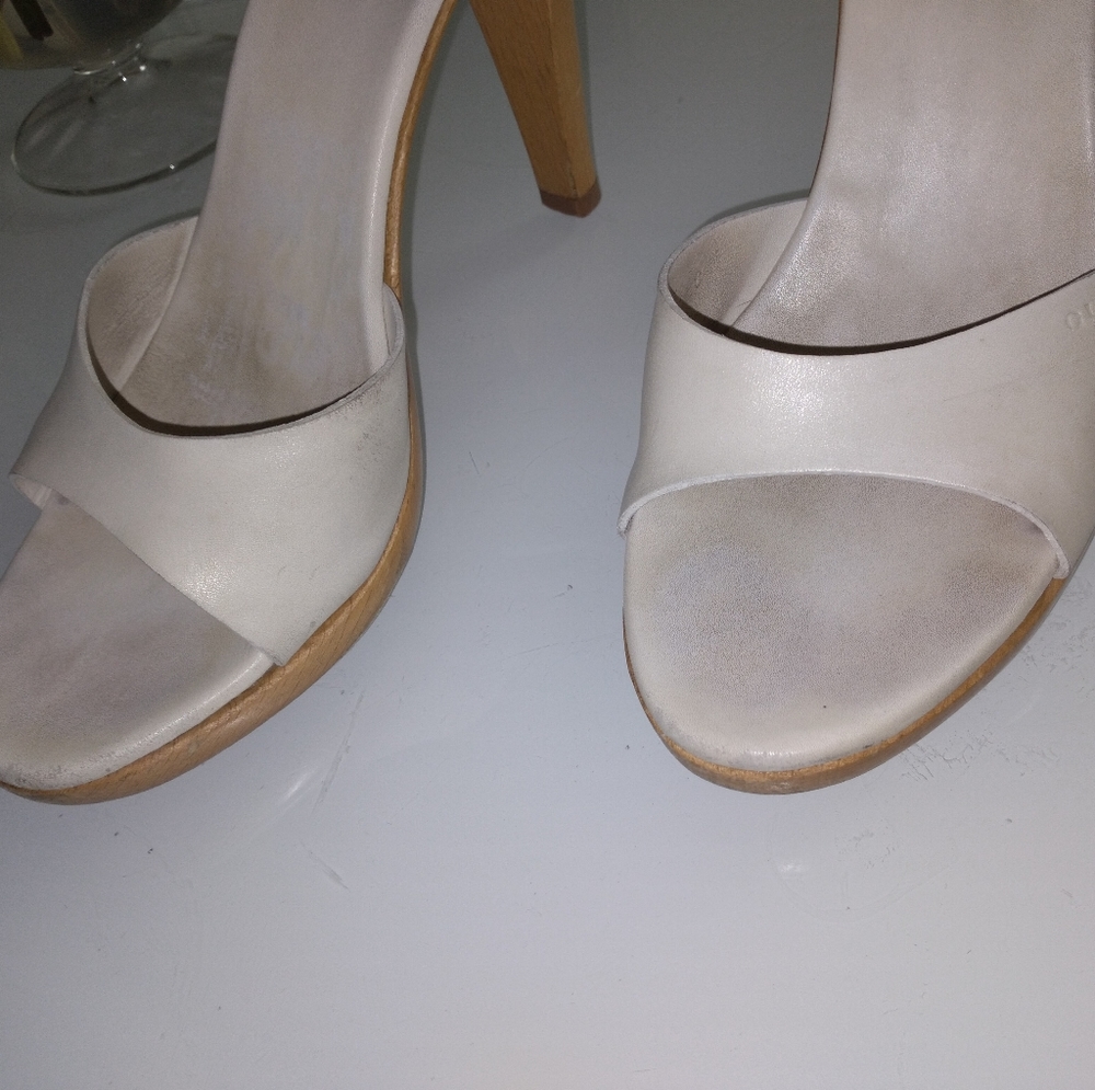 Vintage Gucci Y2K off white leather slip on heels size 39 - Picture 5 of 14